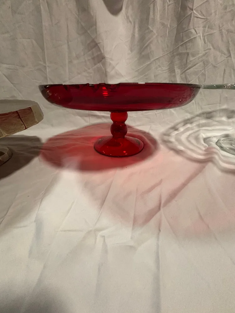 Red and Clear Cake Stand